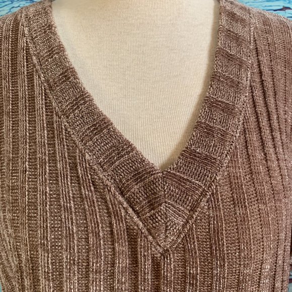 Urban Outfitters Oversized Short Dolman Sleeve Cropped Sweater - Picture 5 of 7